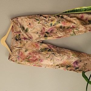 Anthropologie Pilcro Floral Pants 28 Petite